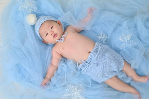 周口满月宝宝放屁臭